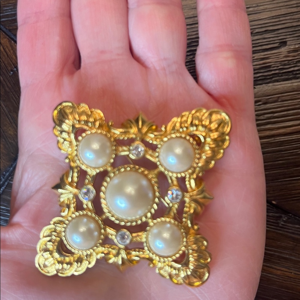 Vintage Kjl- Kenneth J Lane Maltese Cross Pendant… - image 4